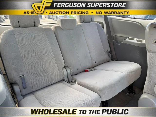 Used 2012 White Toyota LE image 22