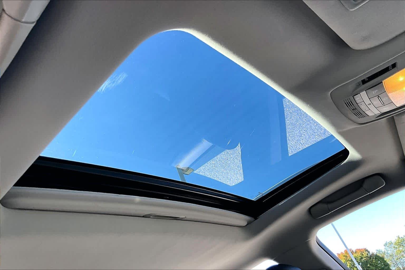 Used 2012 Stargazer Black Lexus  image 14