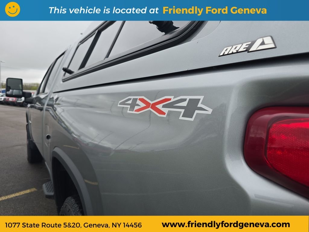 Used 2025 Gray Chevrolet Custom image 12