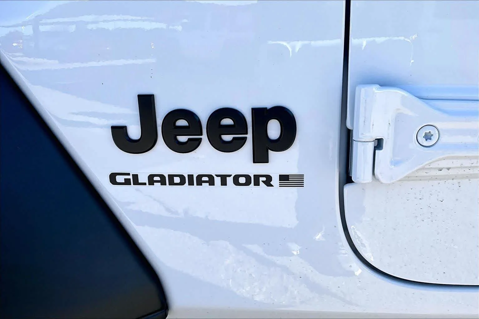 New 2026 Bright White Clear-Coat Exterior Paint Jeep Sport image 16