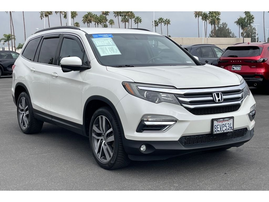 Certified Used 2018 White Diamond Pearl Honda EX image 8