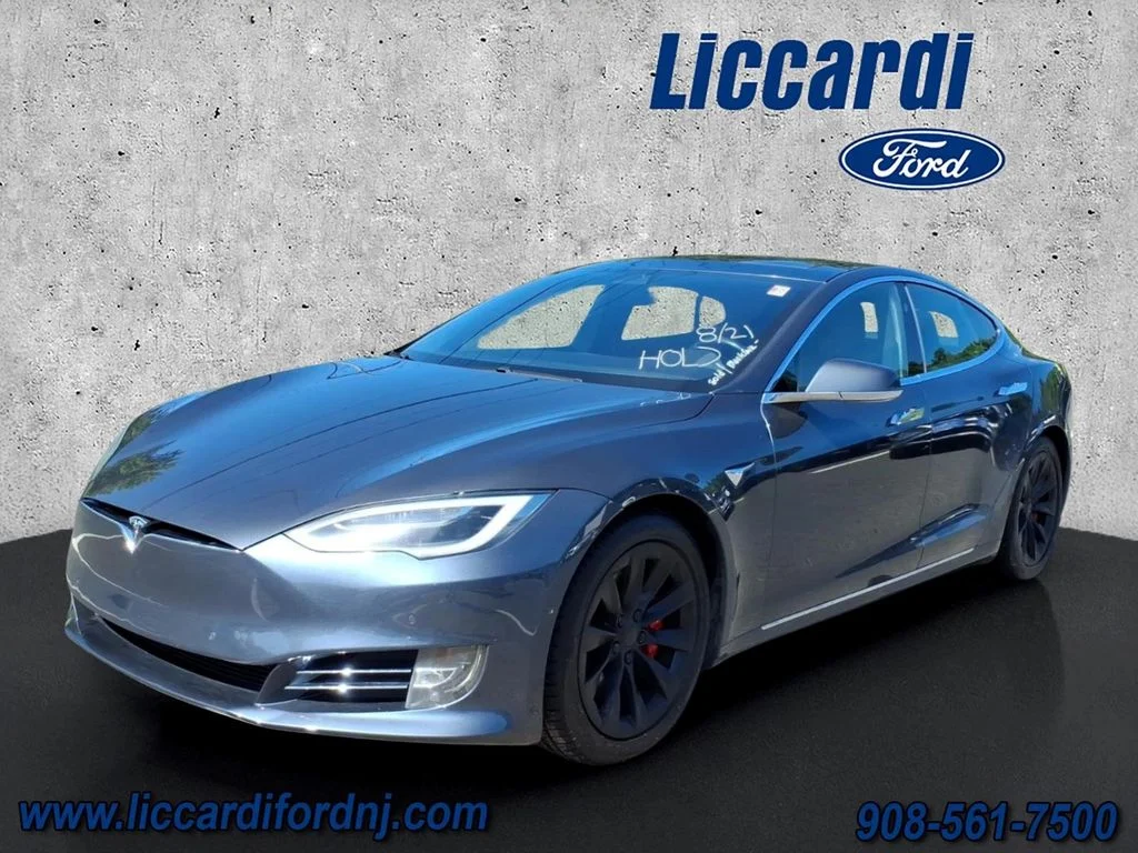 Used 2016 Silver Tesla P100D image 3
