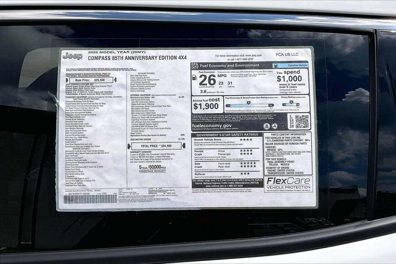 New 2026 Bright White Clearcoat Jeep Latitude image 36