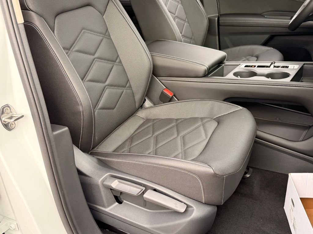 2026 Volkswagen Atlas SE - Photo 25