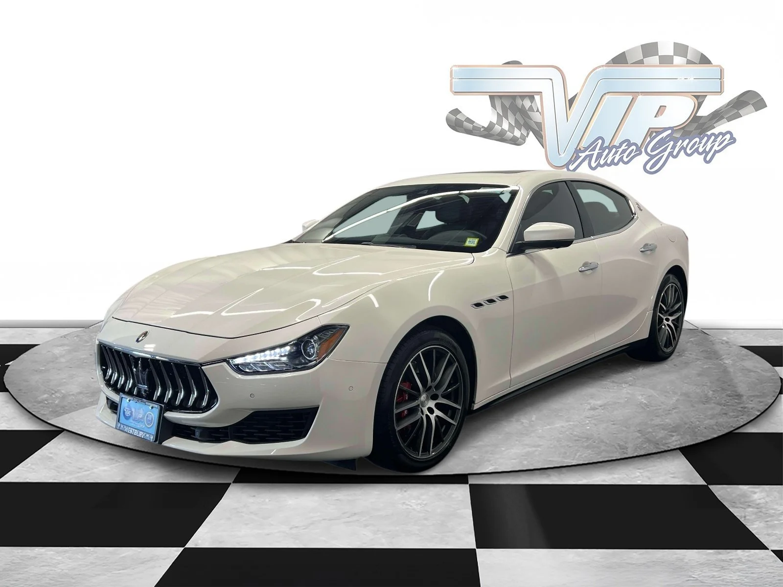 Used 2019 White Maserati S Q4 image 4