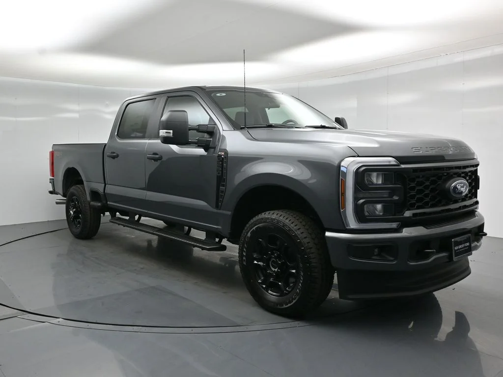 New 2026 Gray Ford XL image 51