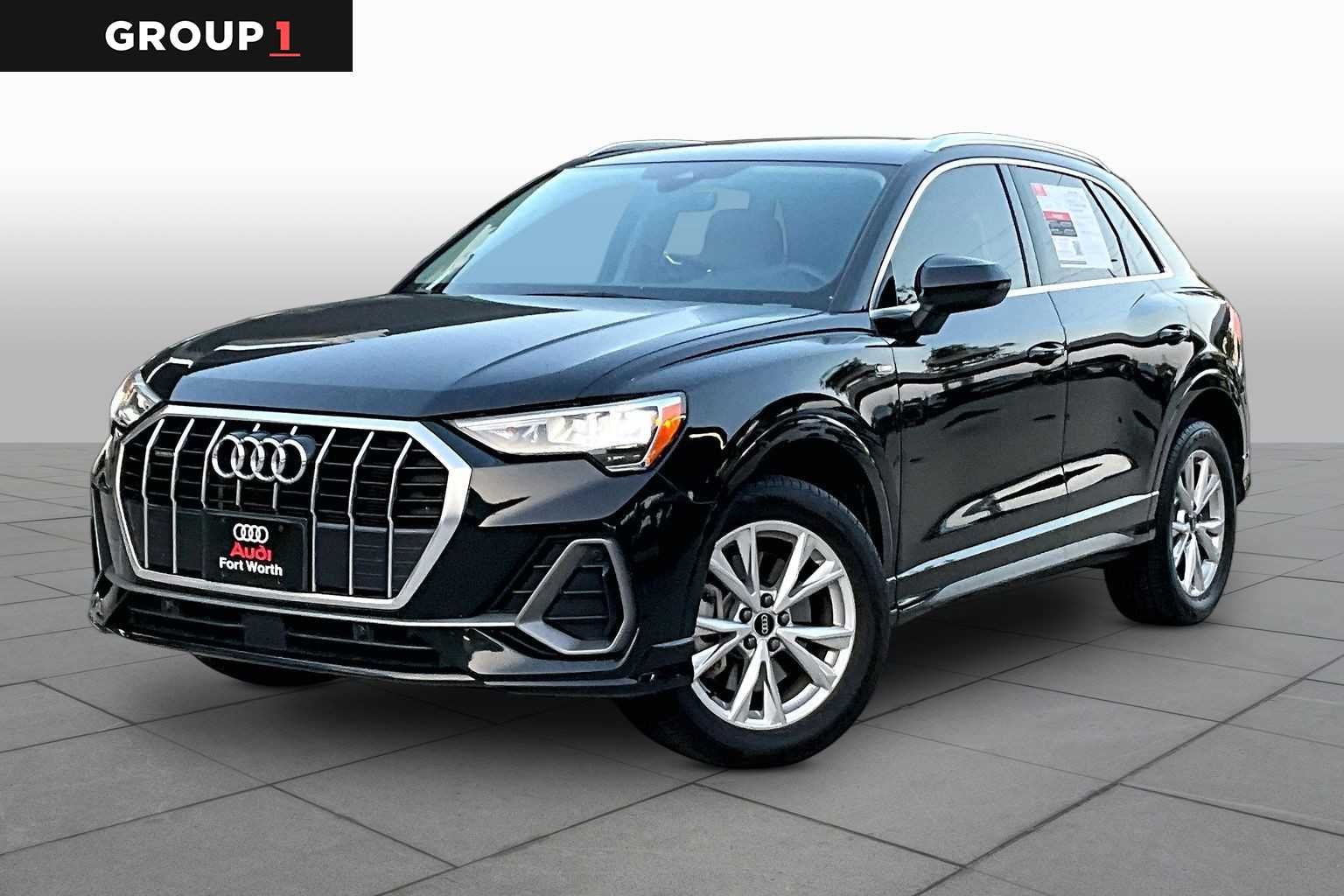 2022 Audi Q3 45 TFSI S Line Premium quattro's photo