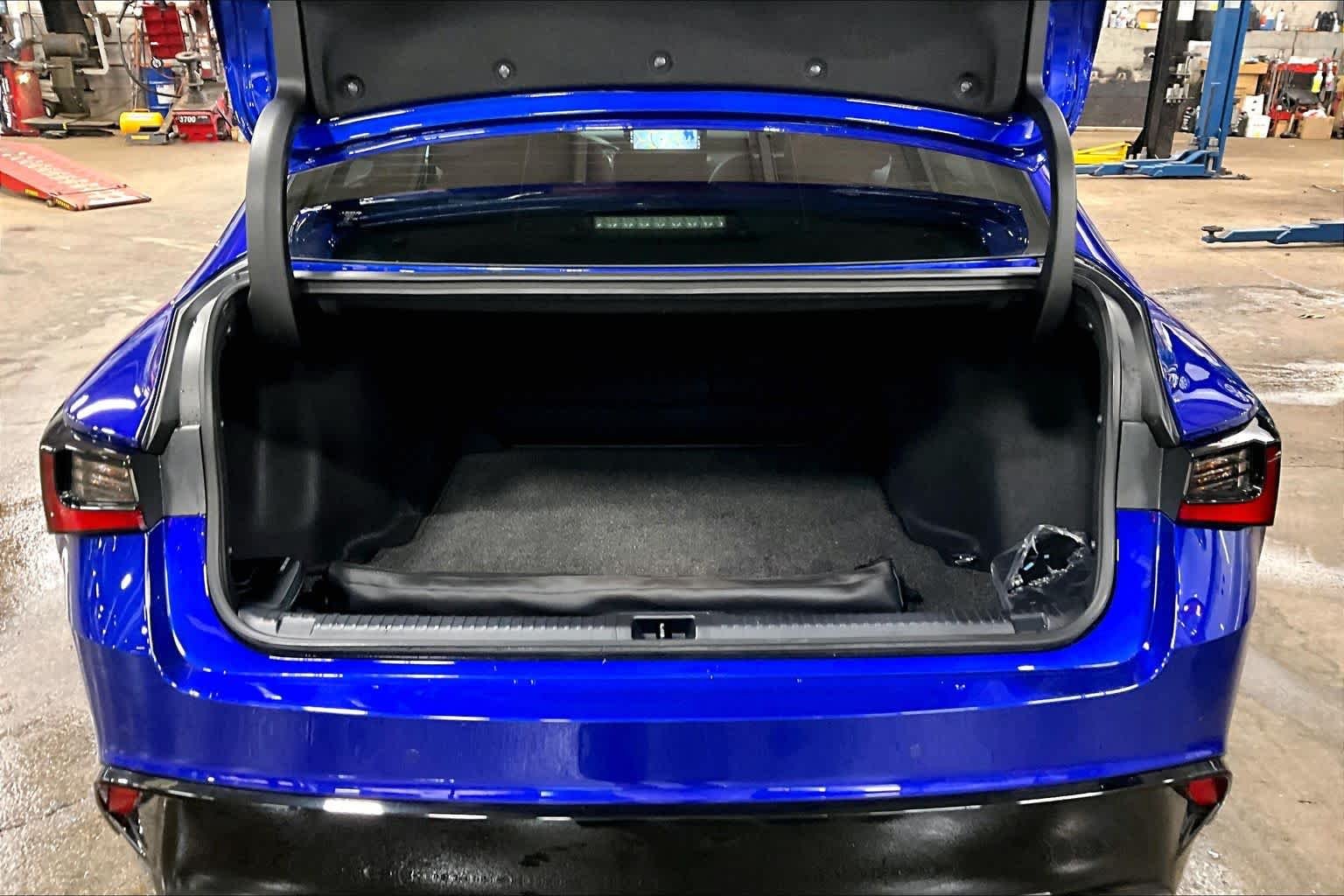 Used 2025 Ultrasonic Blue 2.0 Lexus F SPORT image 31