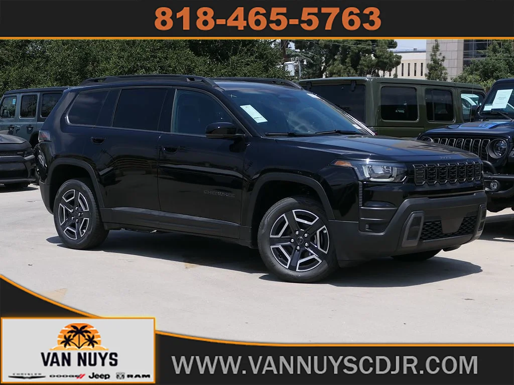 New 2026 Diamond Black Crystal Pearl Coat Jeep Limited image 1