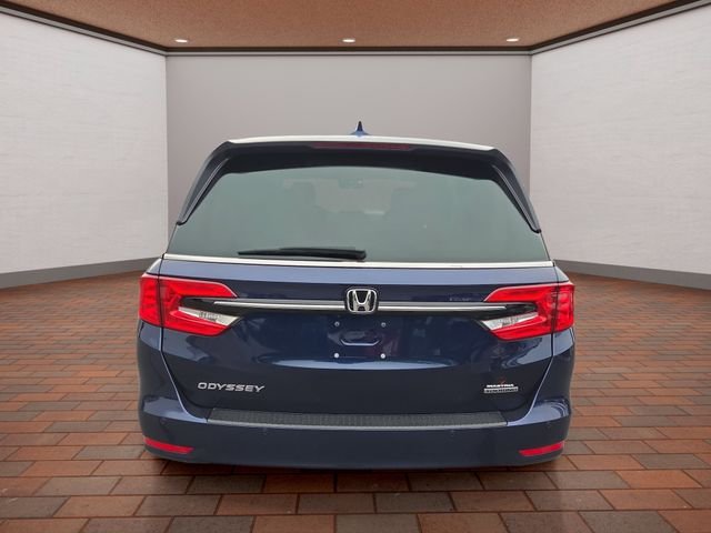 Used 2023 Obsidian Blue Pearl Honda Touring image 30