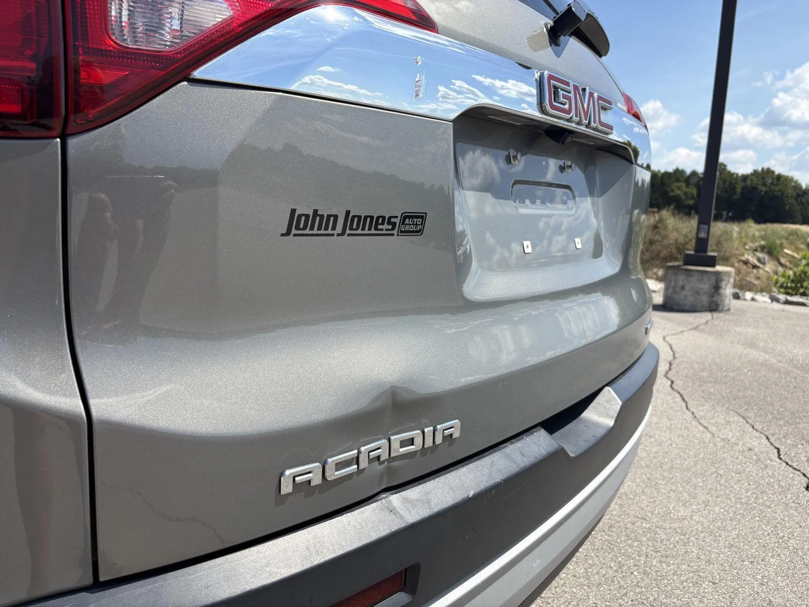 Used 2019 Pepperdust Metallic GMC SLE image 20