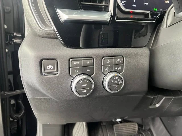 New 2026 Onyx Black GMC Elevation image 21