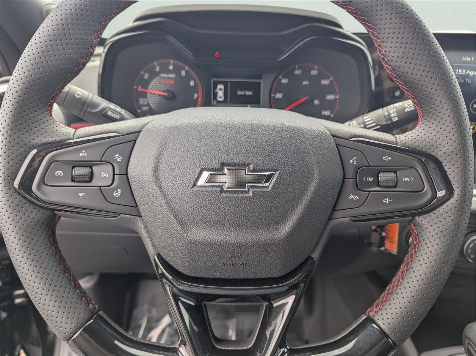 2026 Chevrolet Trax RS - Photo 14