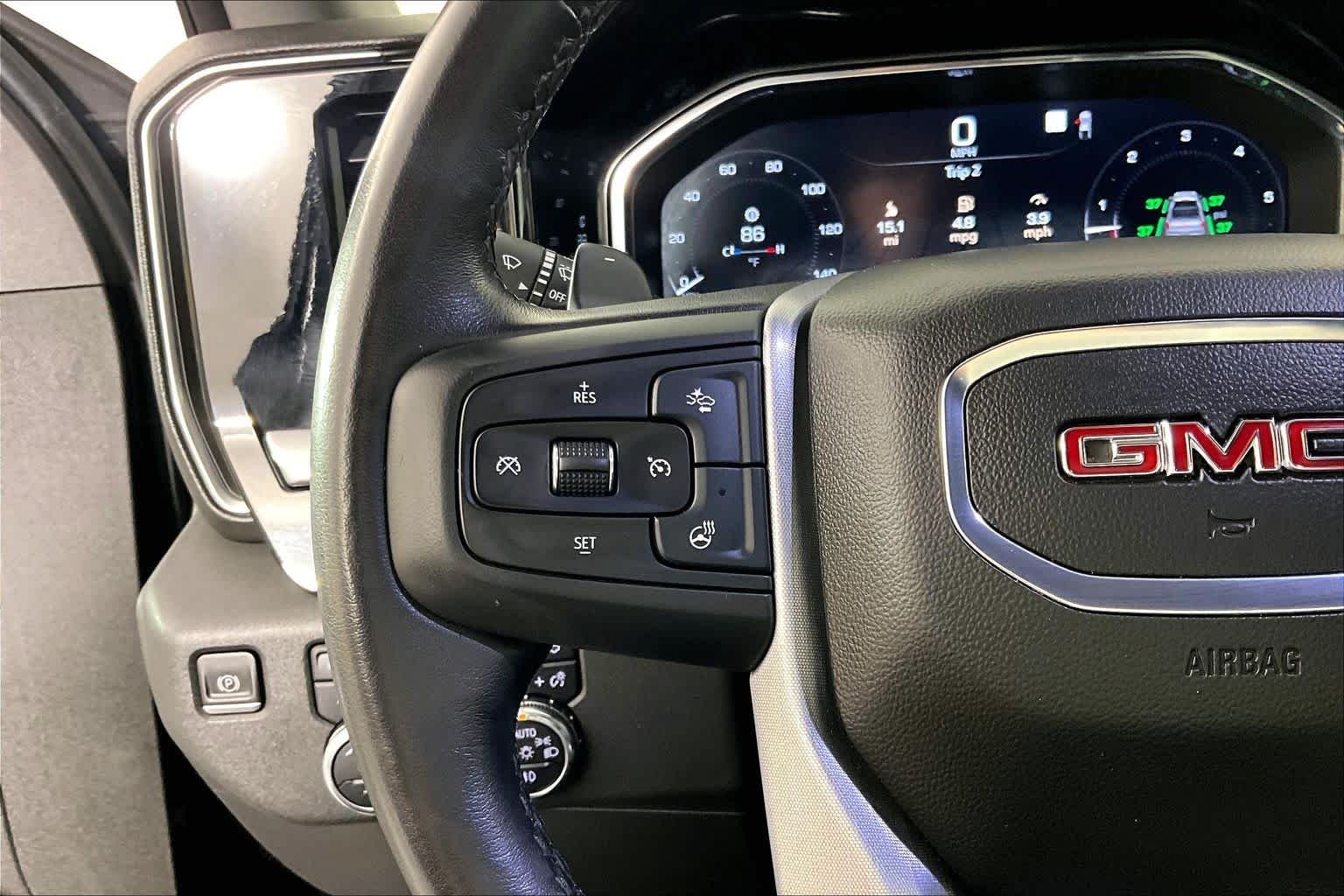 Certified Used 2022 Onyx Black GMC SLT image 23