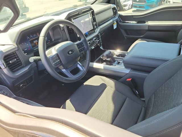 New 2026 Agate Black Metallic Ford XLT image 3