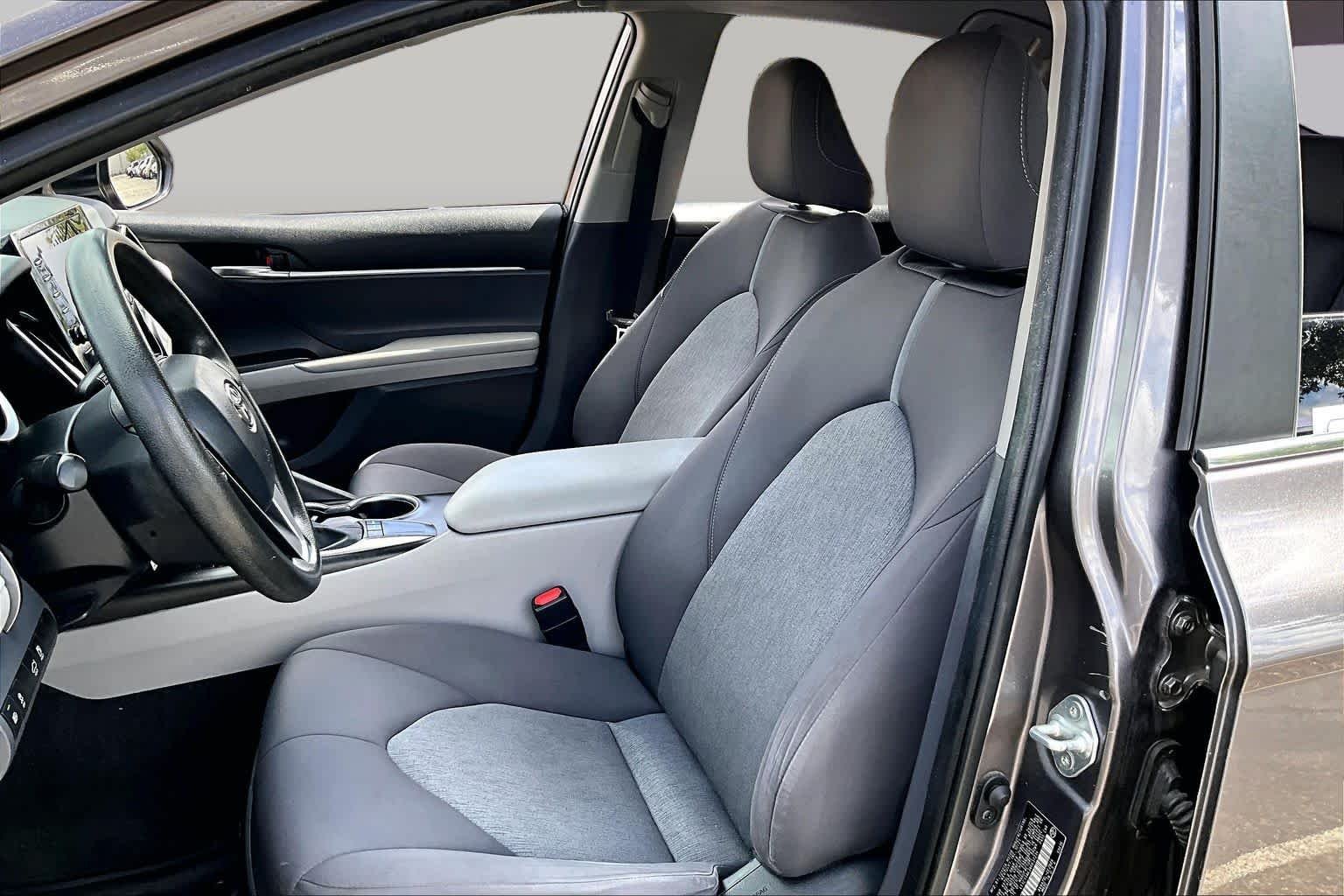 Used 2022 Predawn Gray Mica Toyota LE image 9