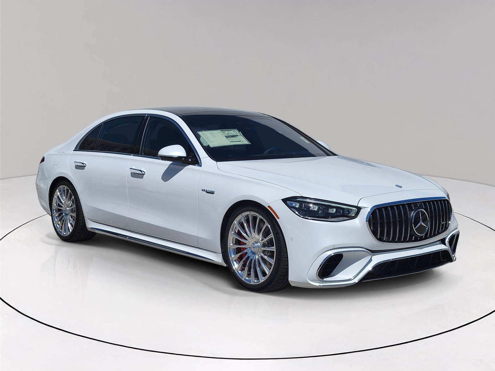 New 2026 MANUFAKTUR Moonlight White Metallic Mercedes-Benz AMG® S 63 E 4MATIC® Sedan image 32