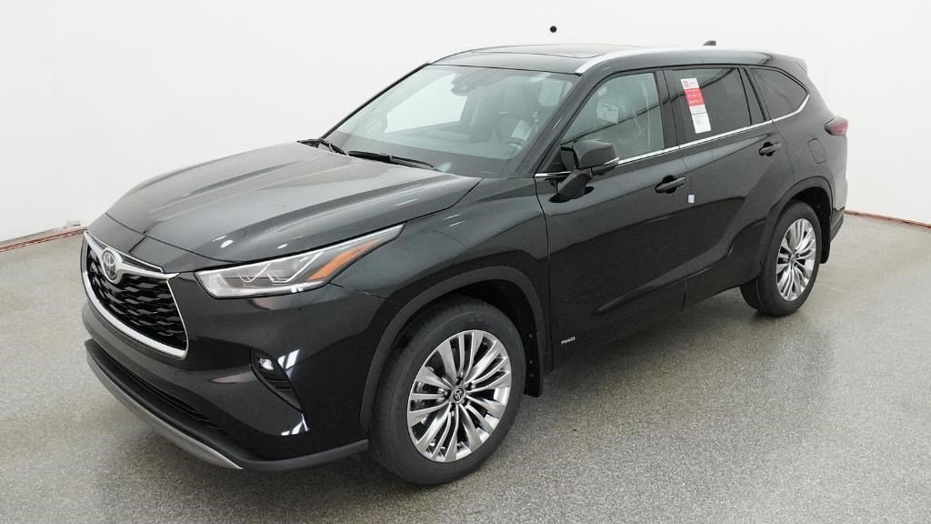 2026 Toyota Highlander Hybrid Platinum AWD's photo