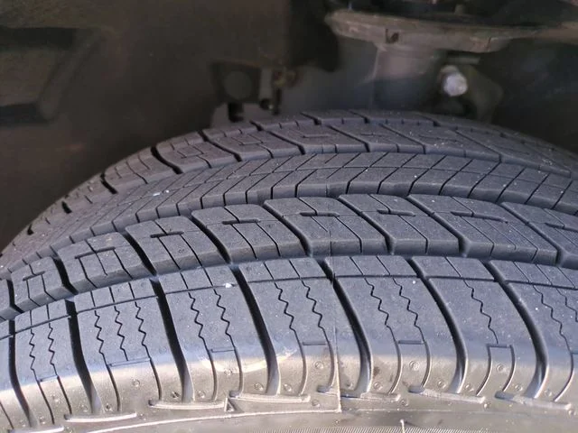 Used 2023 Gray Ford XLT image 11