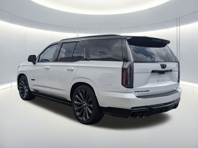 Used 2025 White Cadillac V-Series image 4