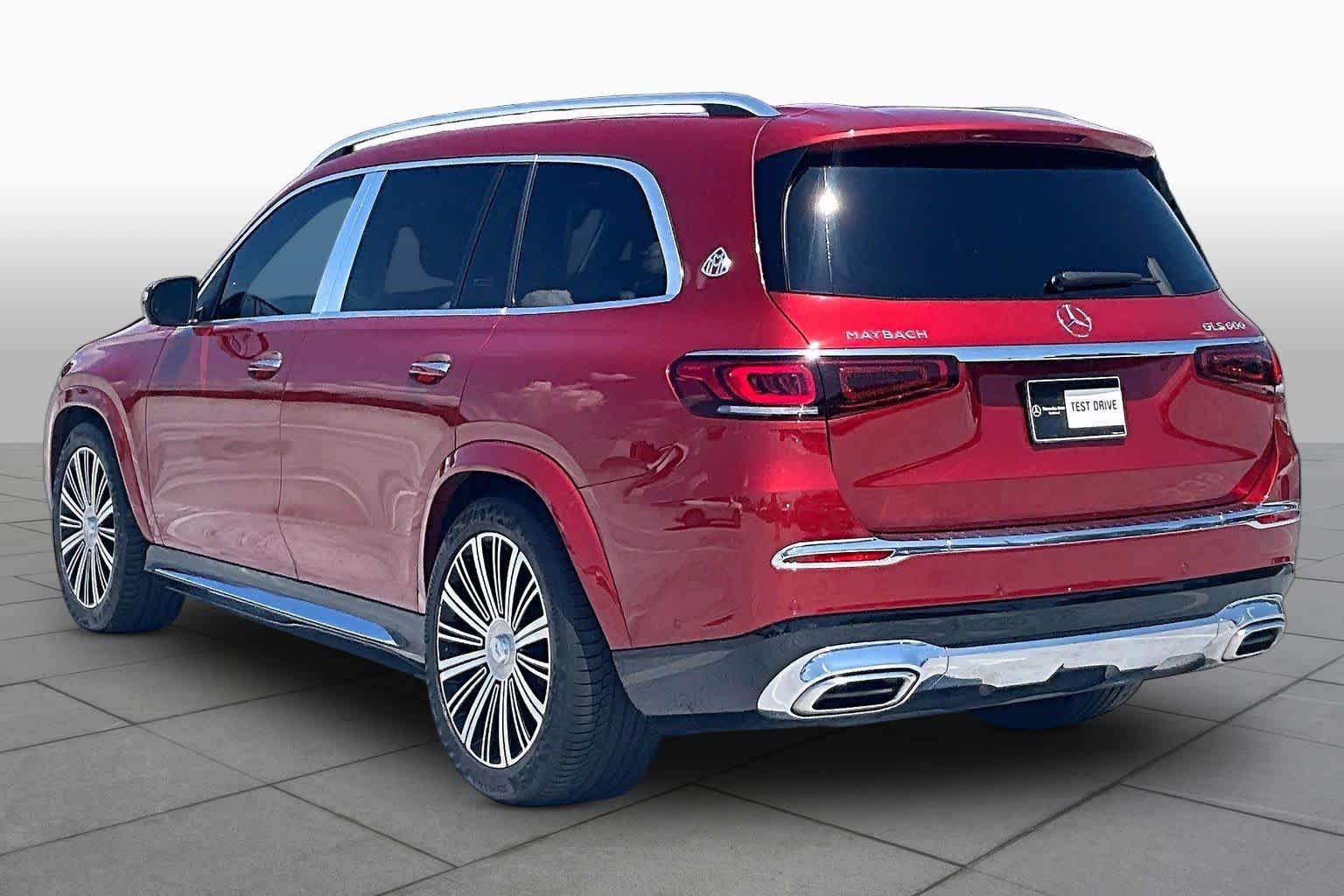 Used 2023 MANUFAKTUR Cardinal Red Metallic Mercedes-Benz Maybach GLS 600 image 12