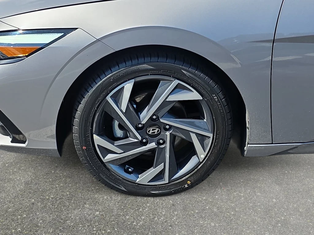 Certified Used 2024 Metal Hyundai Limited image 29