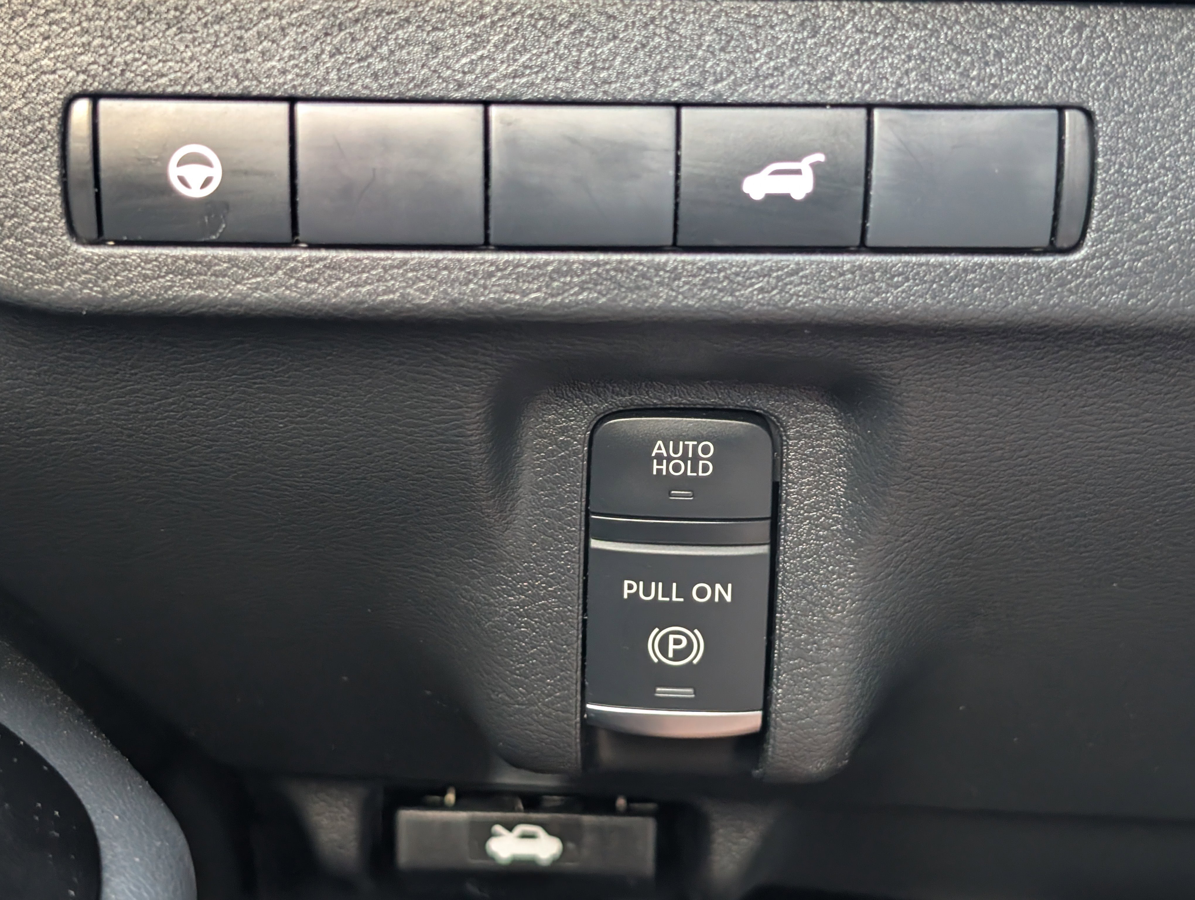 Used 2025 Gun Metallic Nissan SV image 21