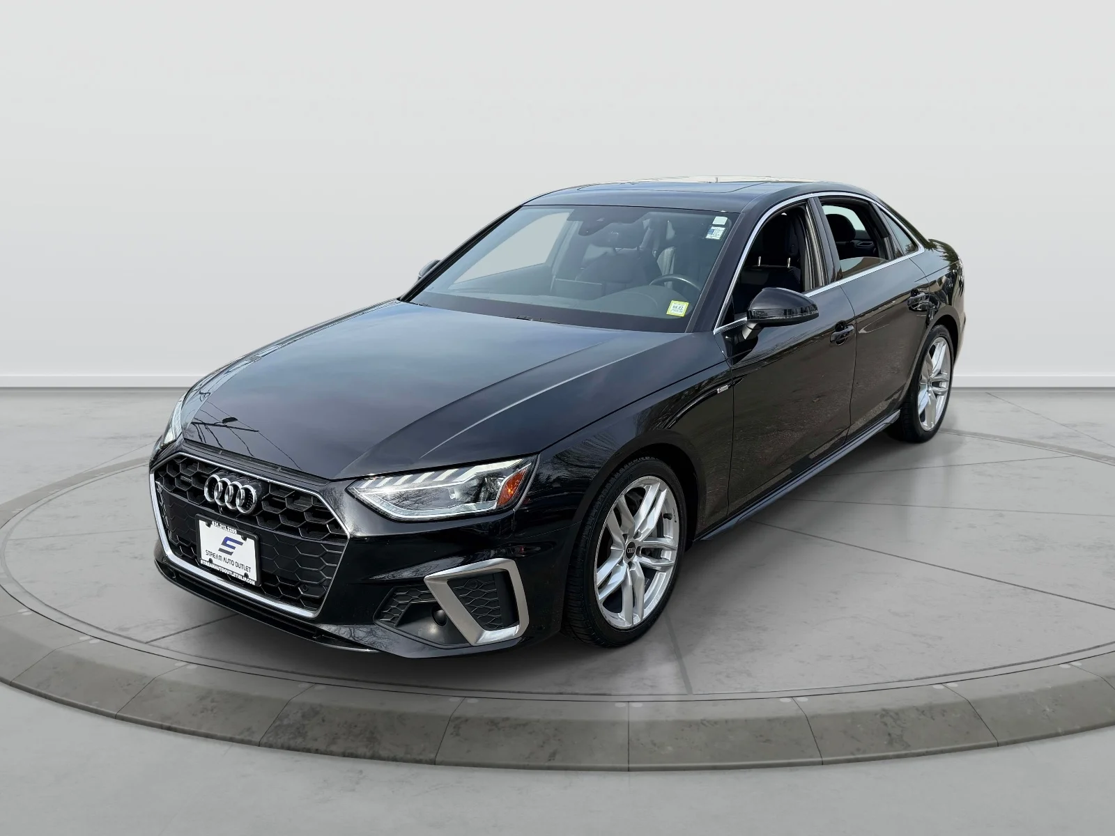 Used 2023 Black Audi 45 S line Premium image 3