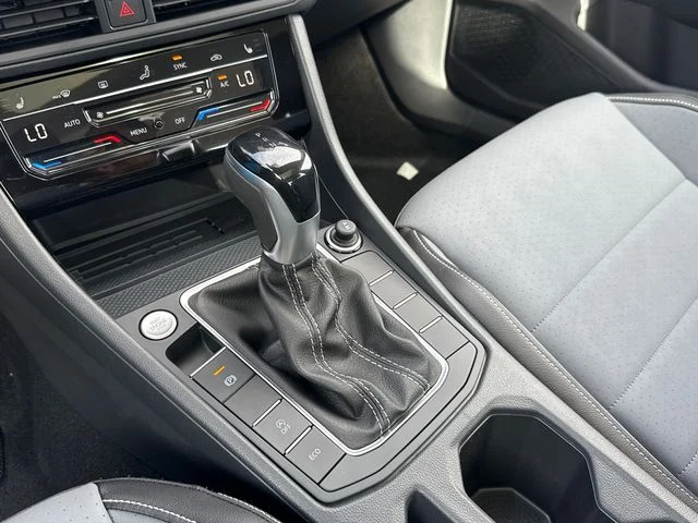 New 2026 Monument Gray Volkswagen 1.5T SE image 29