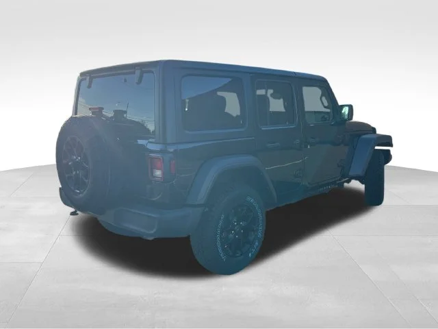 Used 2024 Black Jeep Sport S image 8