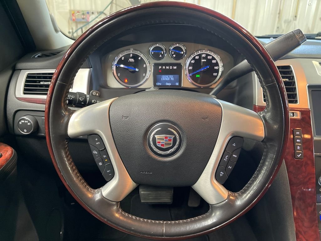 Used 2012 Black Cadillac Luxury image 20