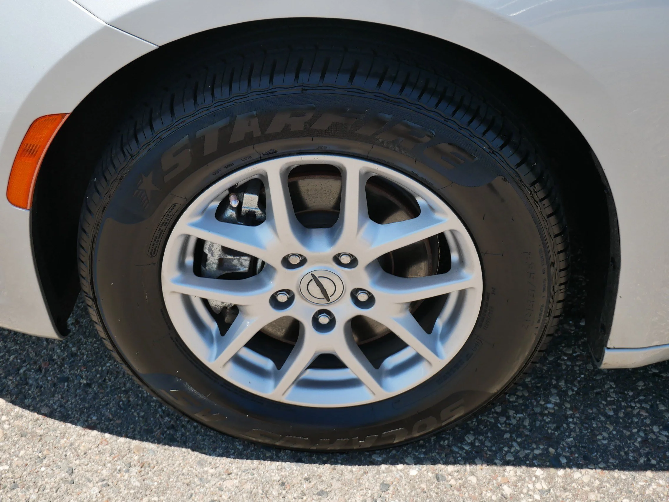 Used 2024 Silver Mist Clearcoat Chrysler Touring L image 15