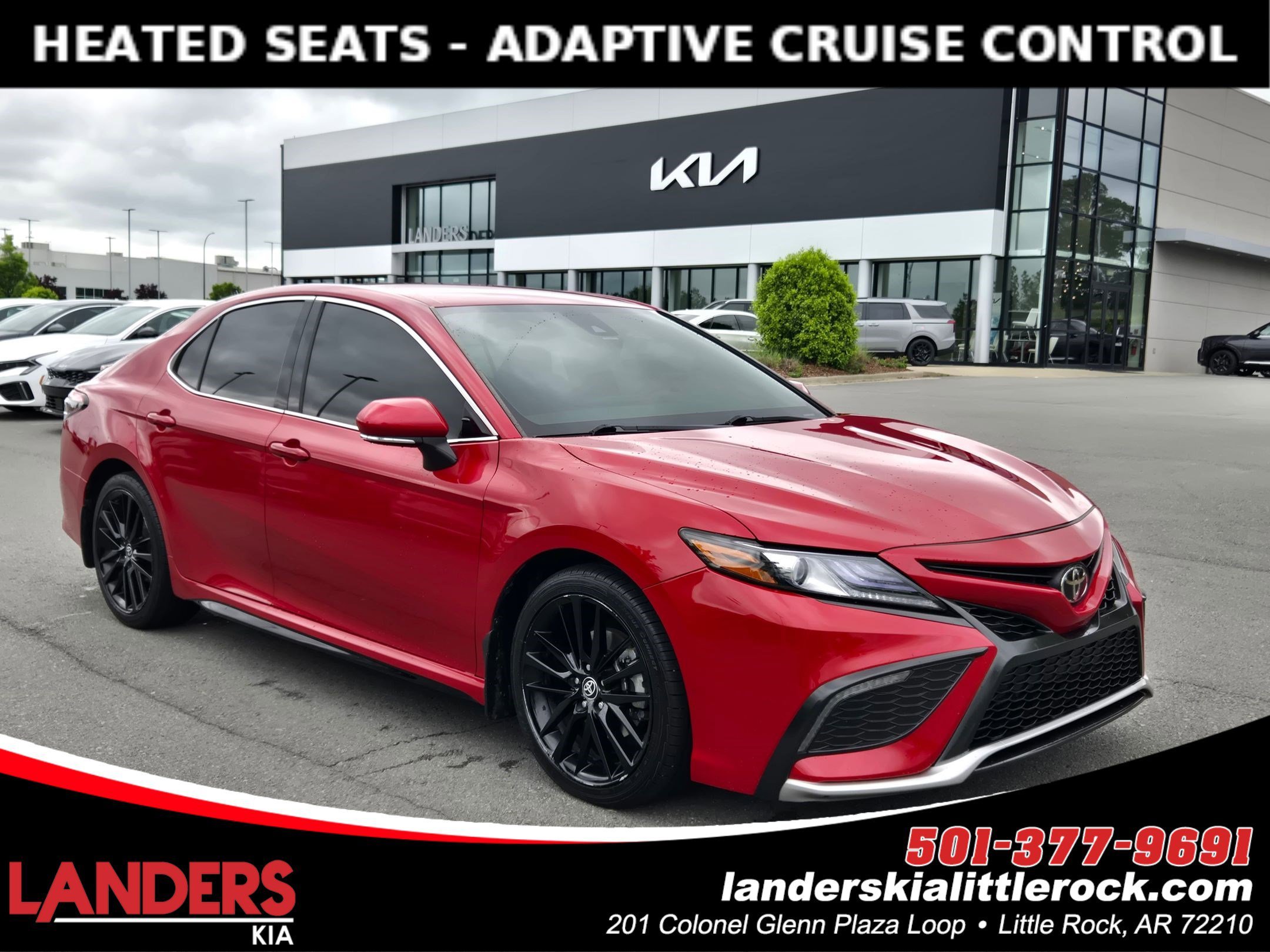 Used 2022 SUPERSONIC RED Toyota XSE image 1