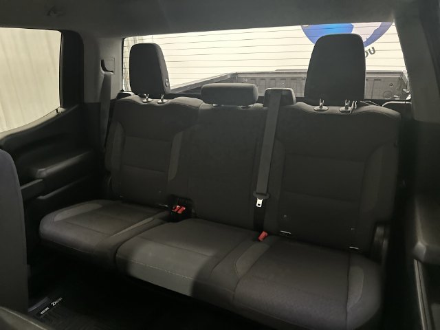 Used 2022 Silver Chevrolet Custom image 26