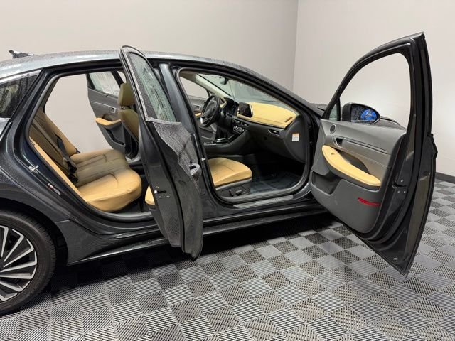 Used 2023 Gray Hyundai Limited image 22