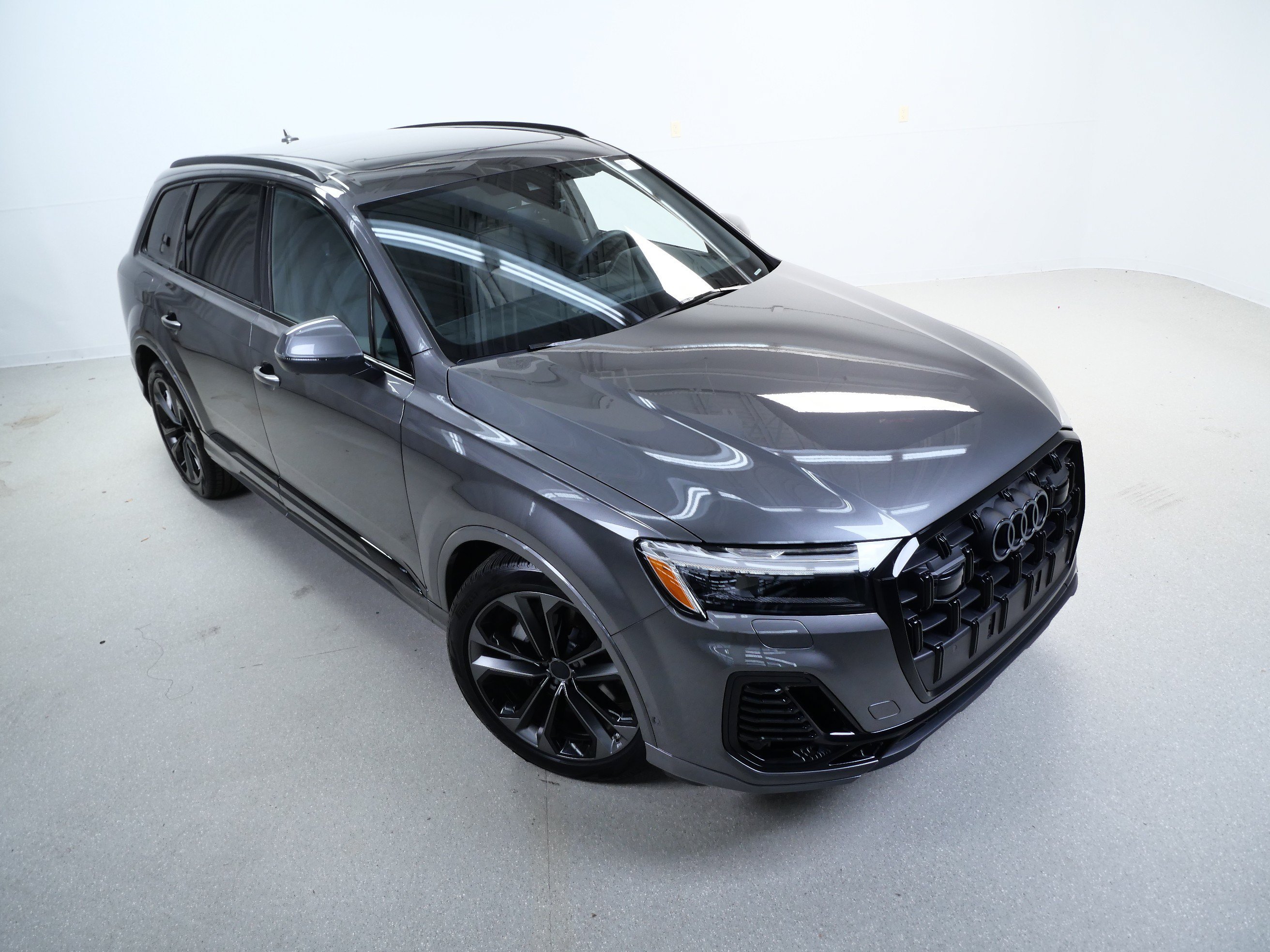 Used 2026 Samurai Gray Metallic Audi Premium Plus image 4