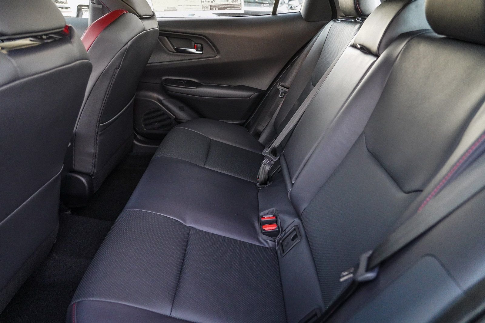 2026 Toyota Prius Plug-in Hybrid XSE - Photo 19