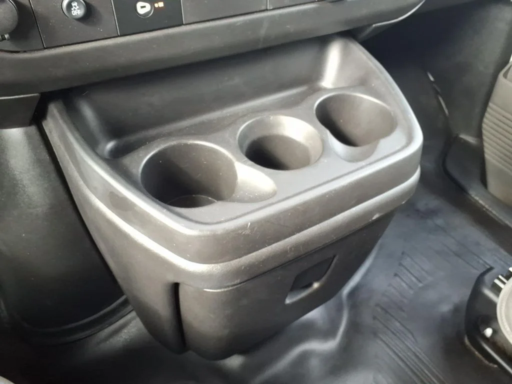 Used 2022 White Chevrolet Work Van image 21