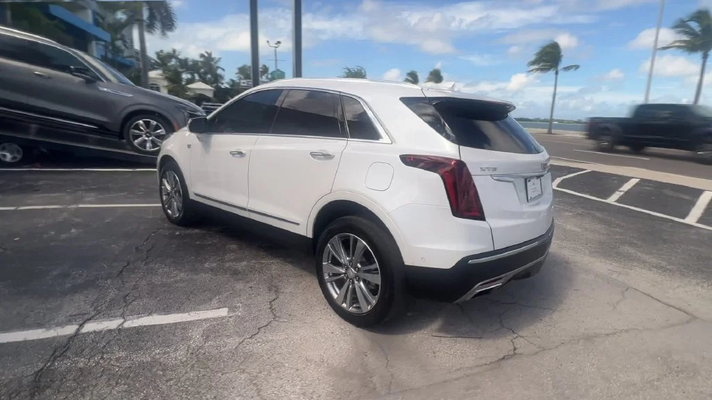 Used 2024 White Cadillac Premium Luxury image 6