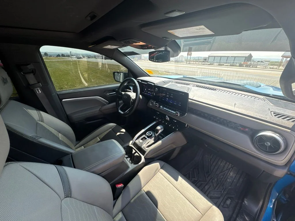 Used 2024 Glacier Blue Metallic Chevrolet ZR2 image 9