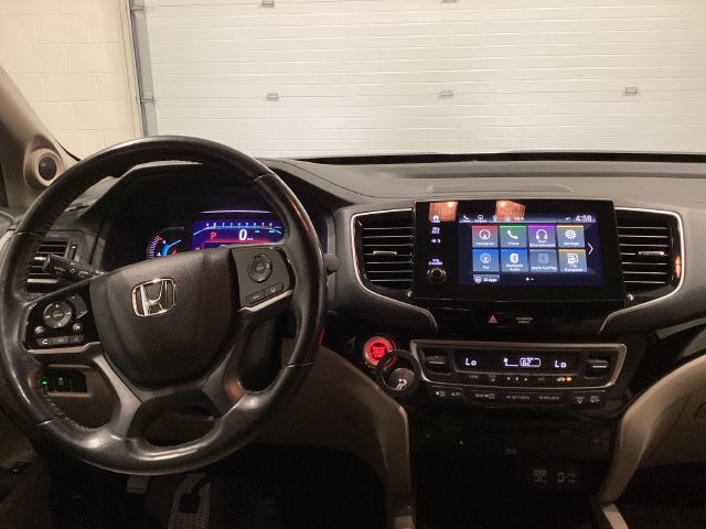 Used 2021  Honda Touring image 21