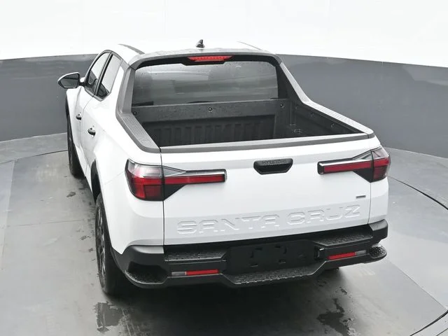 New 2026 White Hyundai SE image 10