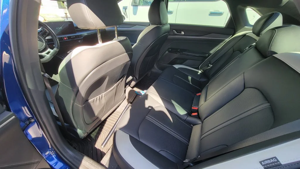 Used 2025 Blue Kia GT-Line image 7