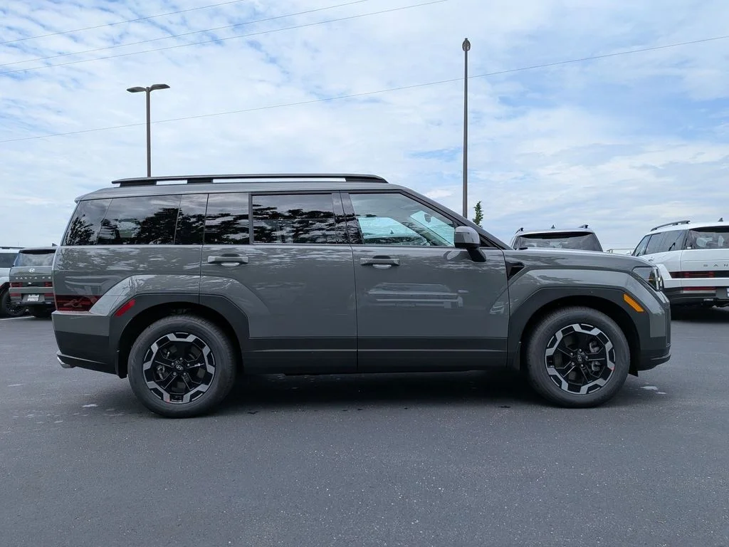New 2026 Gray Hyundai SEL image 8