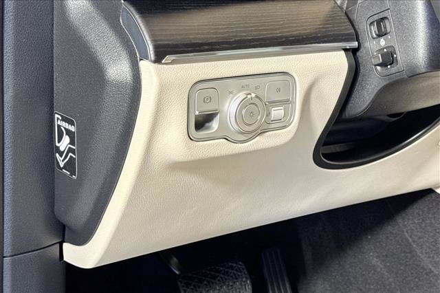 New 2026 Selenite Grey Metallic Mercedes-Benz GLE 350 image 40