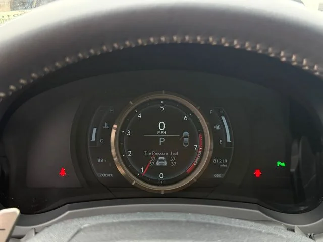 Used 2015 Blue Lexus 350 image 16