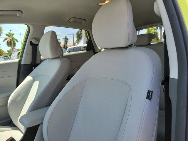 2024 Hyundai Kona EV SEL - Photo 14