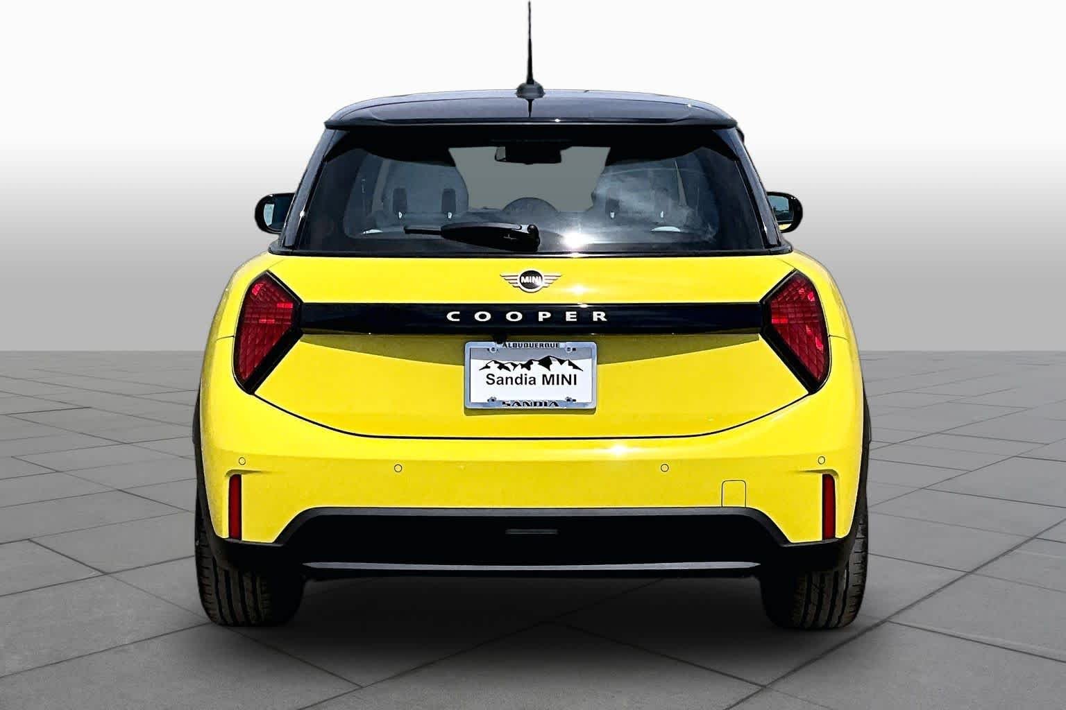 Used 2025 WHITE MINI Cooper image 4