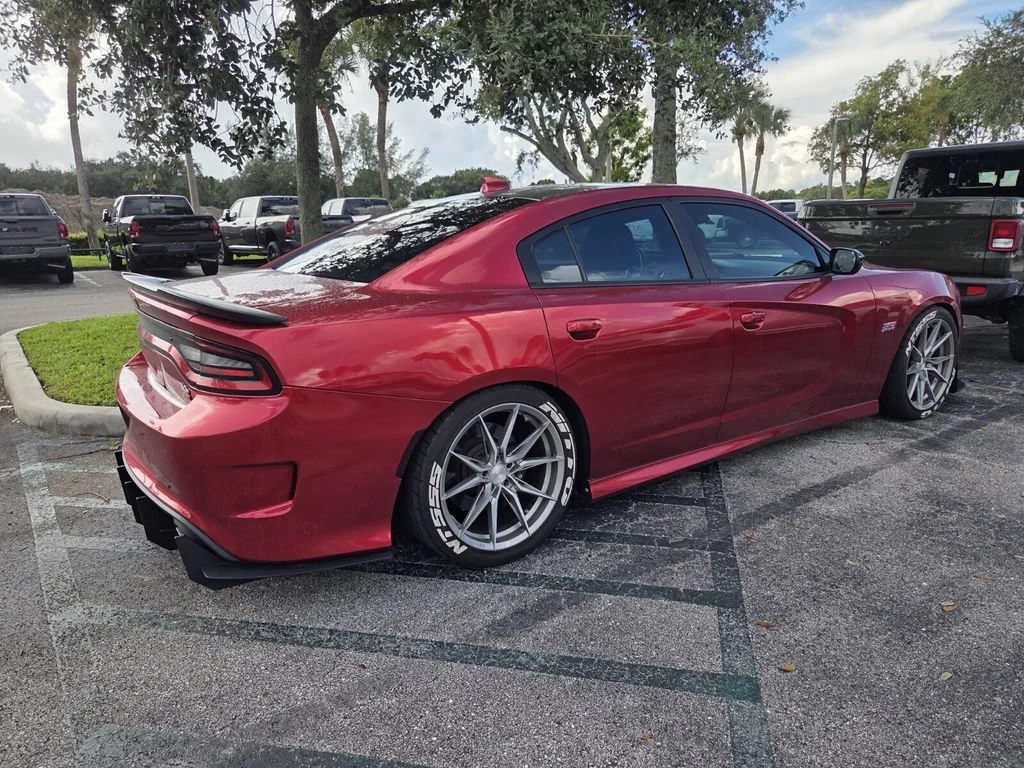 Used 2022 White Knuckle Clearcoat Dodge Scat Pack image 5