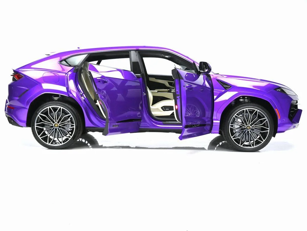 2025 Lamborghini Urus SE - Photo 25